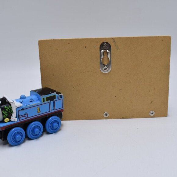 Thomas Comes to Breakfast with Stand Thomas Limited Edition Canada #2, 179/2400 - Picture 12 of 12